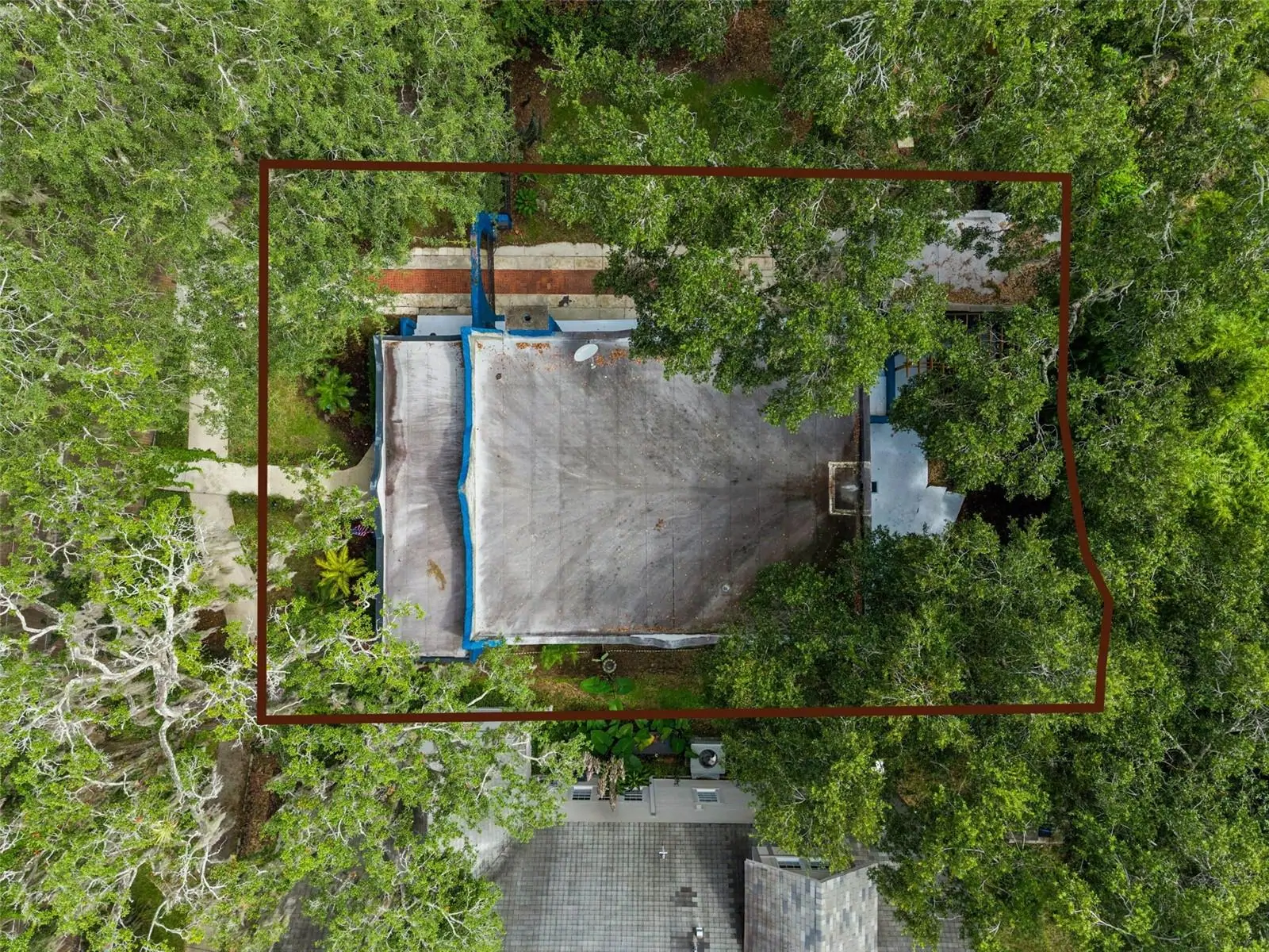 215 S LAWSONA BLVD, ORLANDO, FL property photo 3 of 40