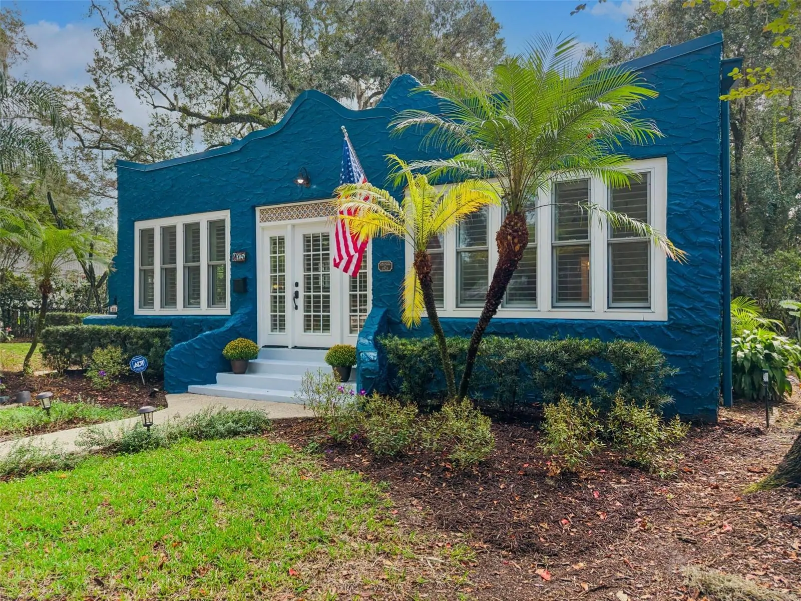 215 S LAWSONA BLVD, ORLANDO, FL property photo 4 of 40