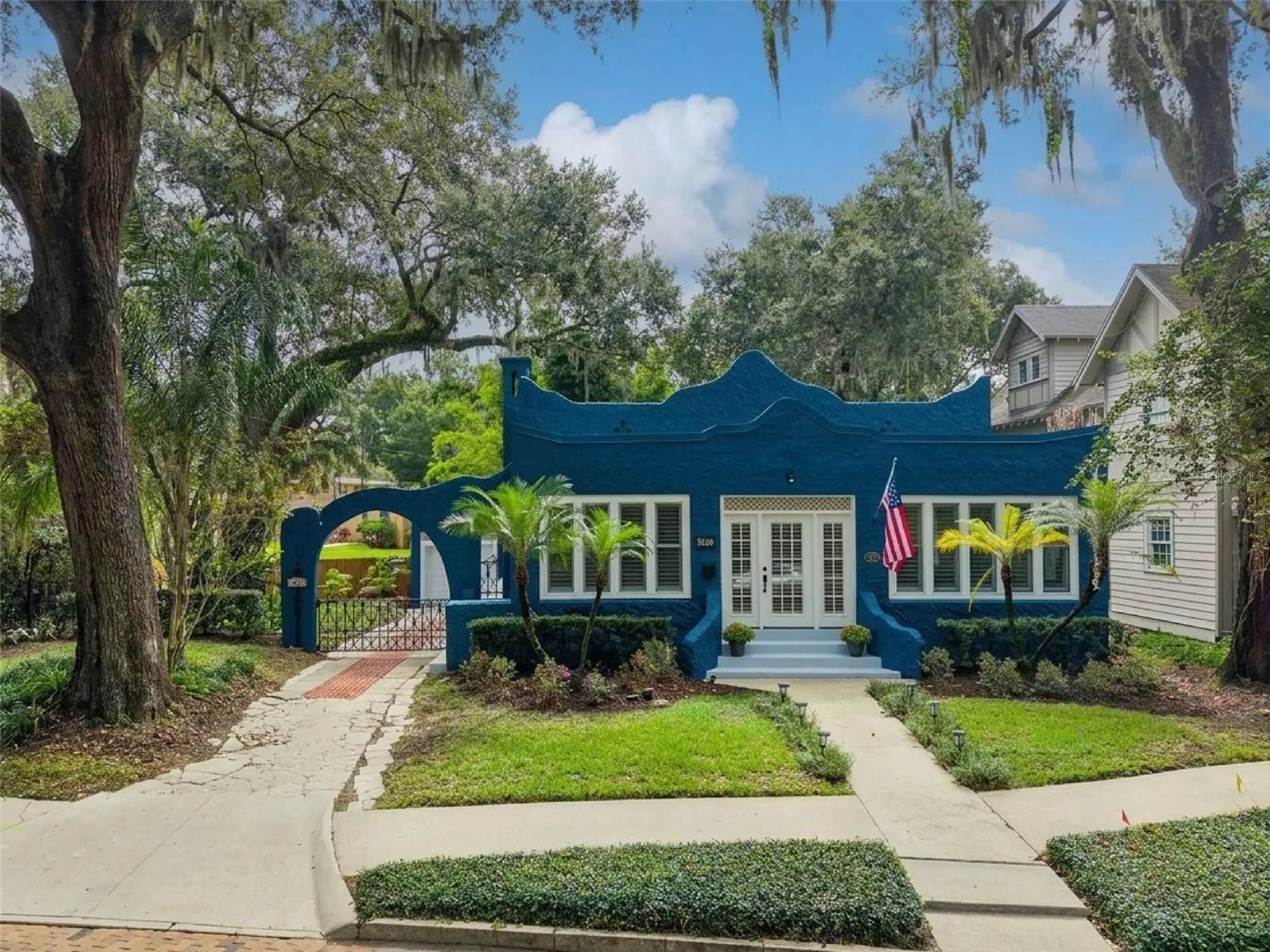 215 S LAWSONA BLVD, ORLANDO, FL property photo 5 of 40
