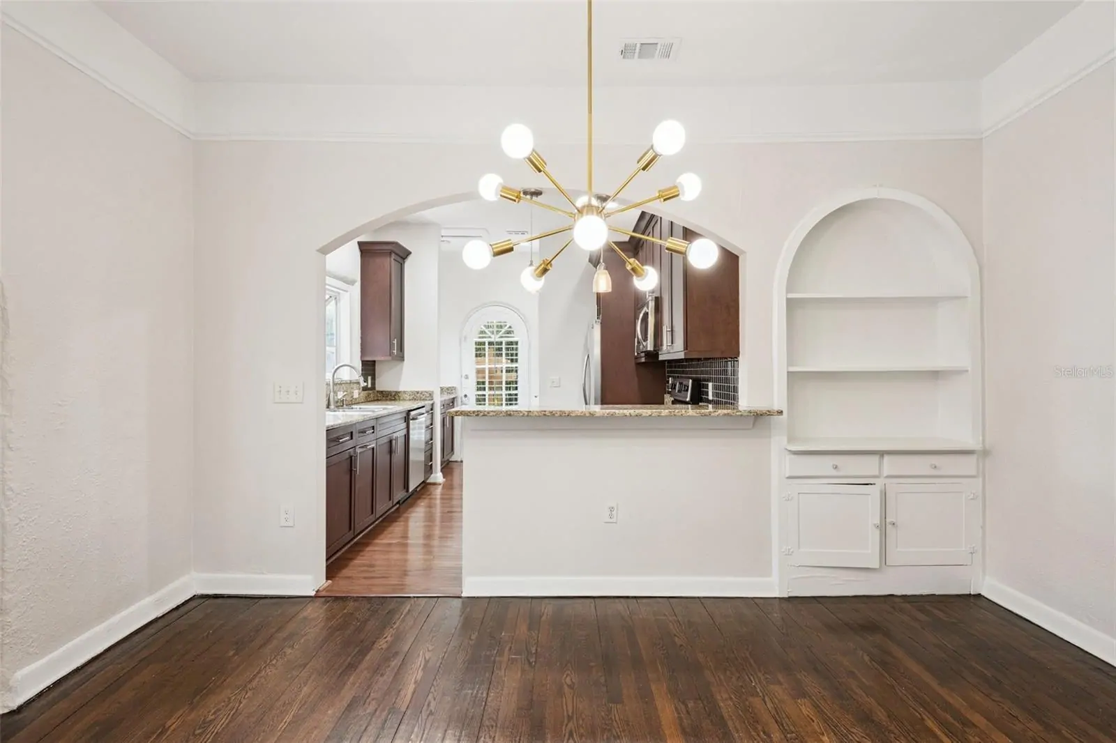 215 S LAWSONA BLVD, ORLANDO, FL property photo 13 of 40