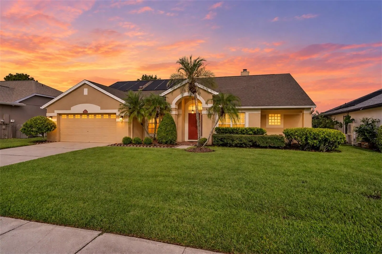 13715 BLUEWATER CIR, ORLANDO, FL