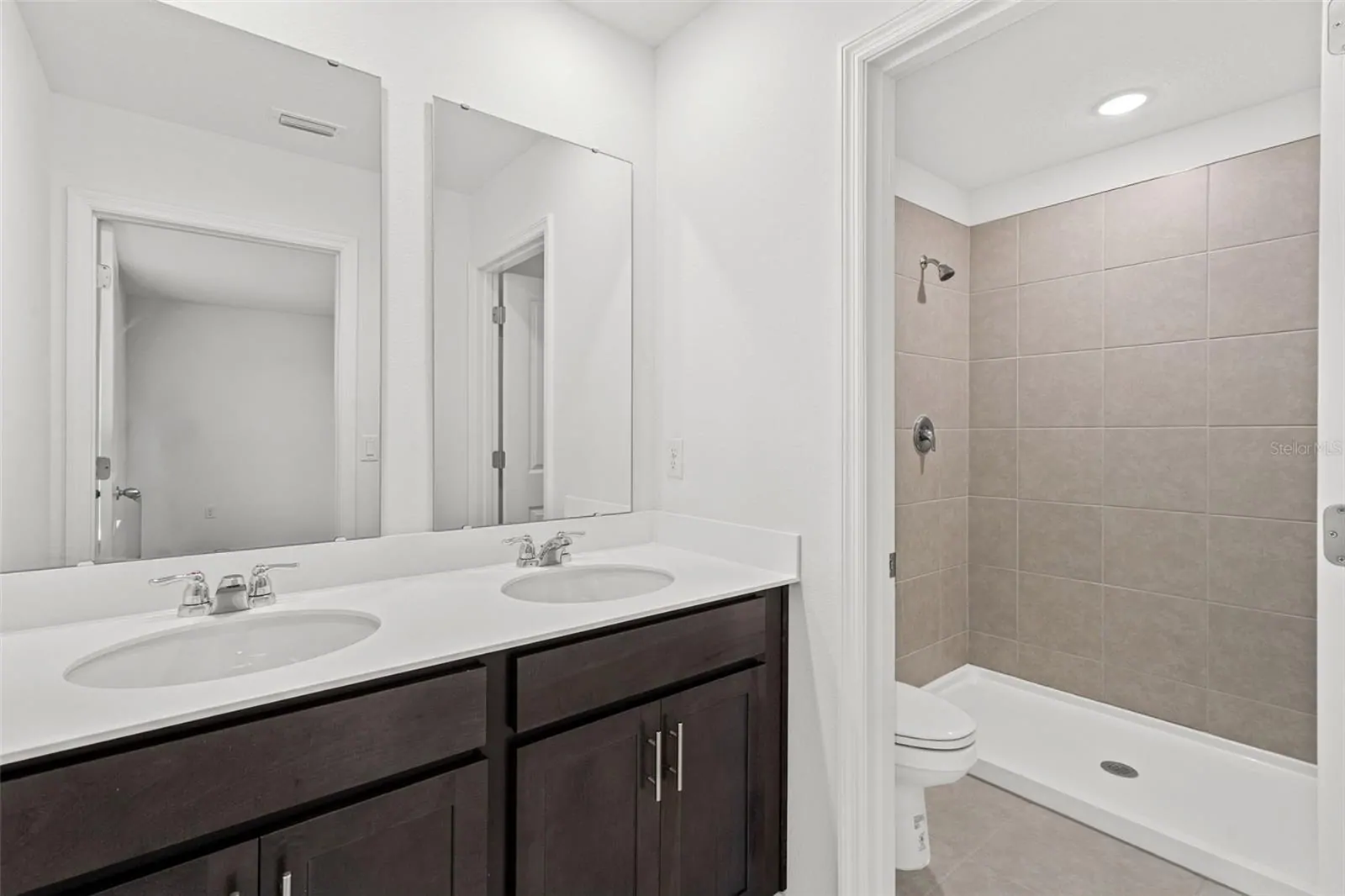 4899 WINDING RIVER RD, ORLANDO, FL property photo 14 of 24